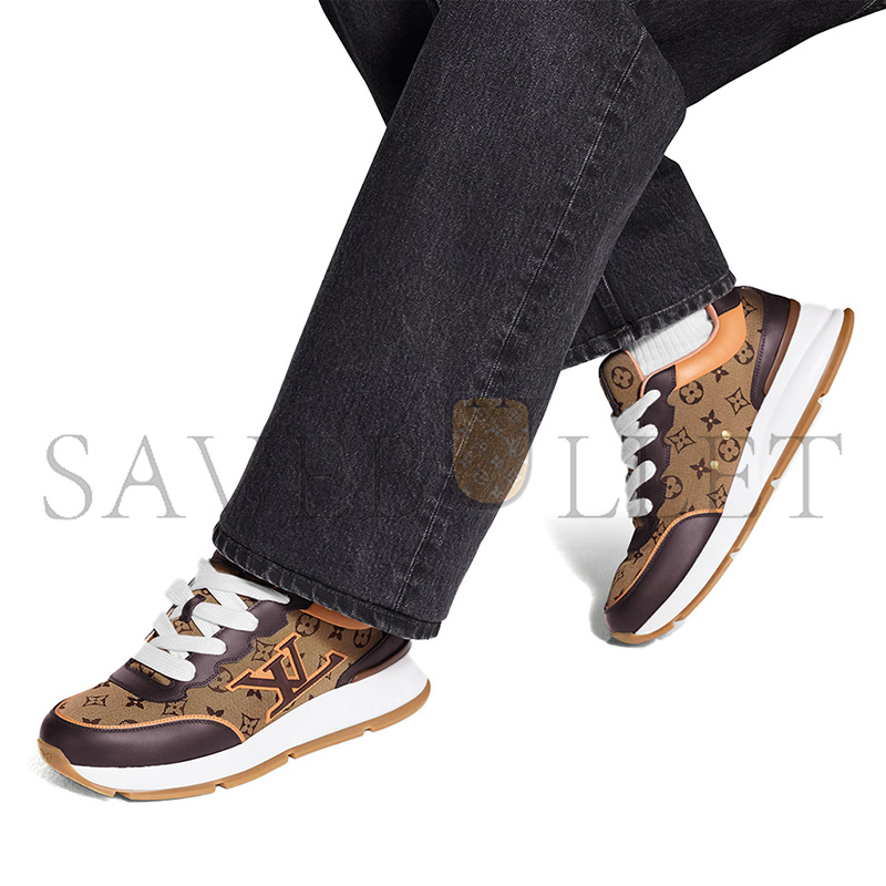 L0vis Vvtt0n LV CLASSIC SNEAKER 1AJ714